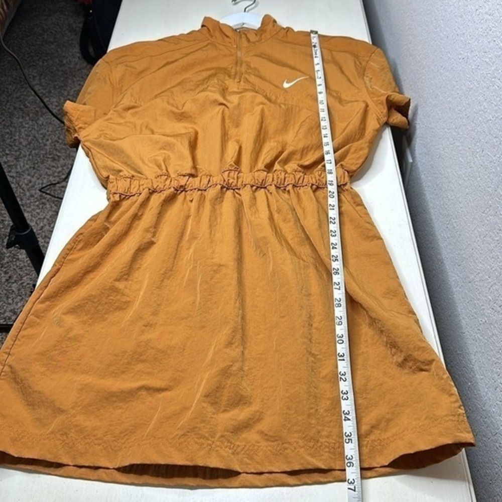 NIKE Women's Desert Ochre Sportswear Swoosh Woven Dress Size Large - Picture 16 of 16